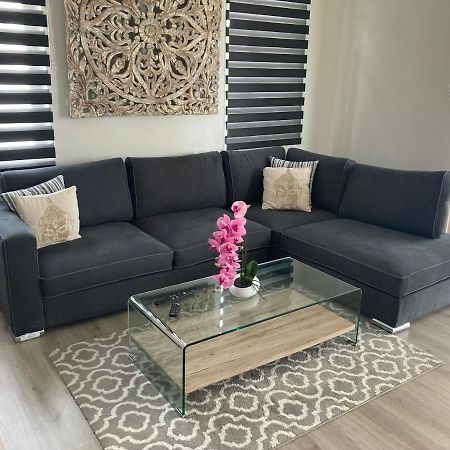 Penthouse - Private Roof Terrace - Sea & Mountain View Apartment Grand Bay Luaran gambar