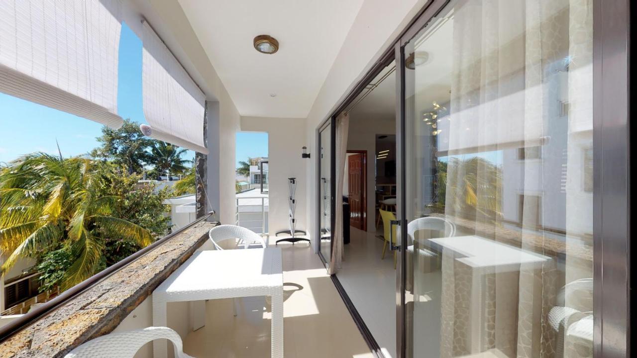 Penthouse - Private Roof Terrace - Sea & Mountain View Apartment Grand Bay Luaran gambar
