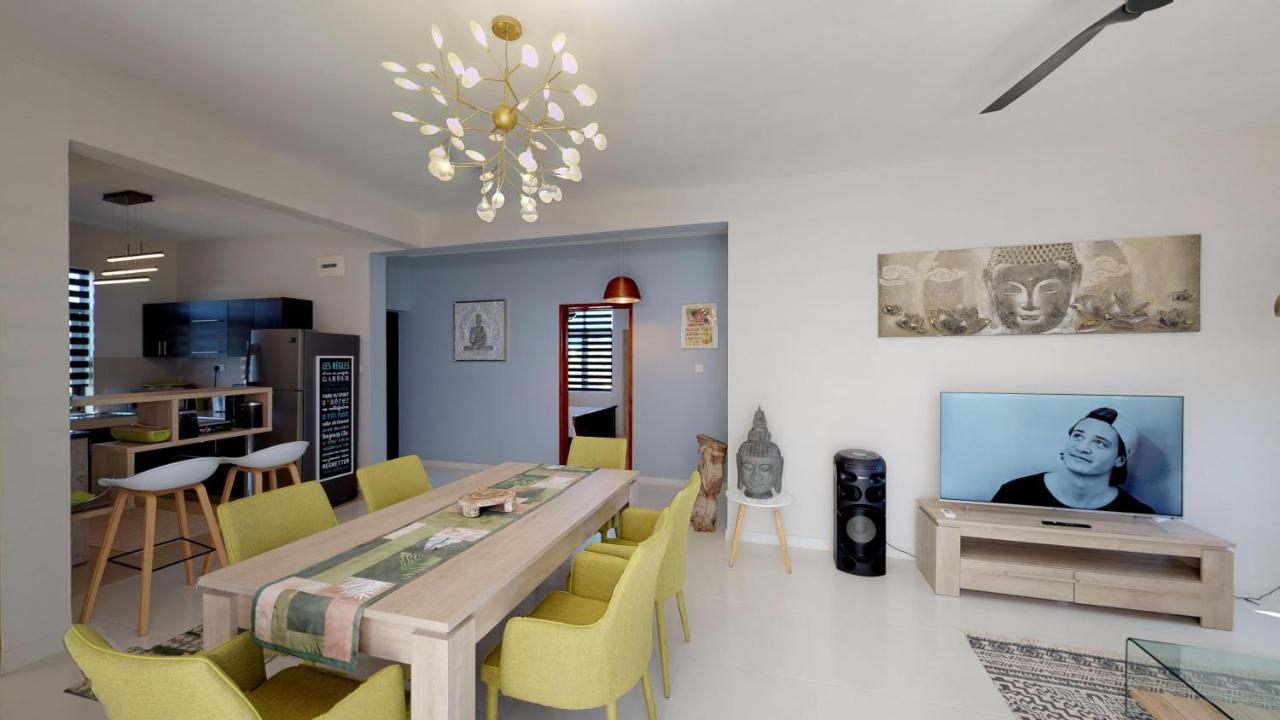 Penthouse - Private Roof Terrace - Sea & Mountain View Apartment Grand Bay Luaran gambar