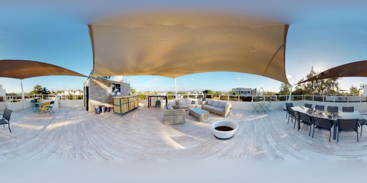 Penthouse - Private Roof Terrace - Sea & Mountain View Apartment Grand Bay Luaran gambar
