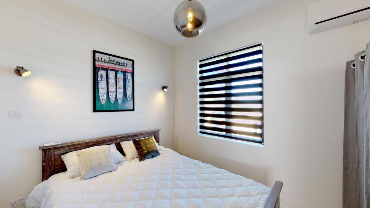 Penthouse - Private Roof Terrace - Sea & Mountain View Apartment Grand Bay Luaran gambar